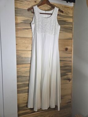 Vintage Ivory White Simole Classic Sleeveless Wedding Dress Size 9/10